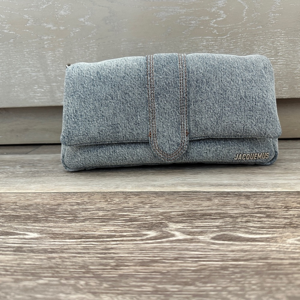 Jacquemus Light Denim Bambimou